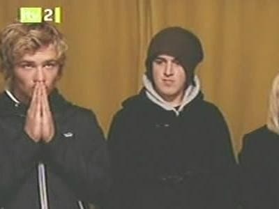 Ghosthunting with... McFly