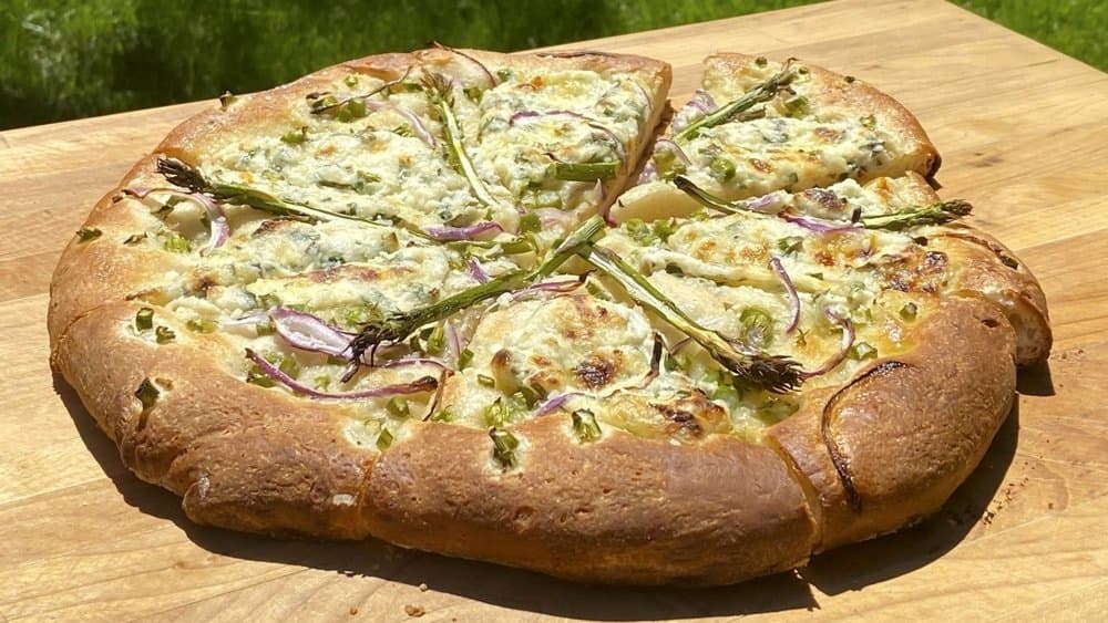 The Thrill of Pizza on a Grill