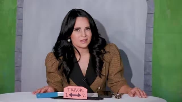 Hot Girls Have IBS