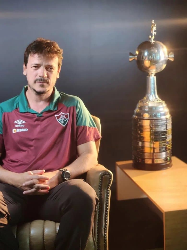 Todo Dia é 4 de Novembro: O Fluminense Conquista a América